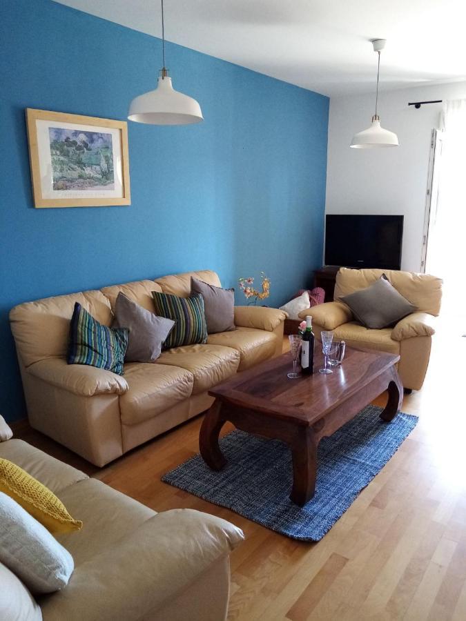 Apartman Mikola With Sea View Trogir Exterior foto