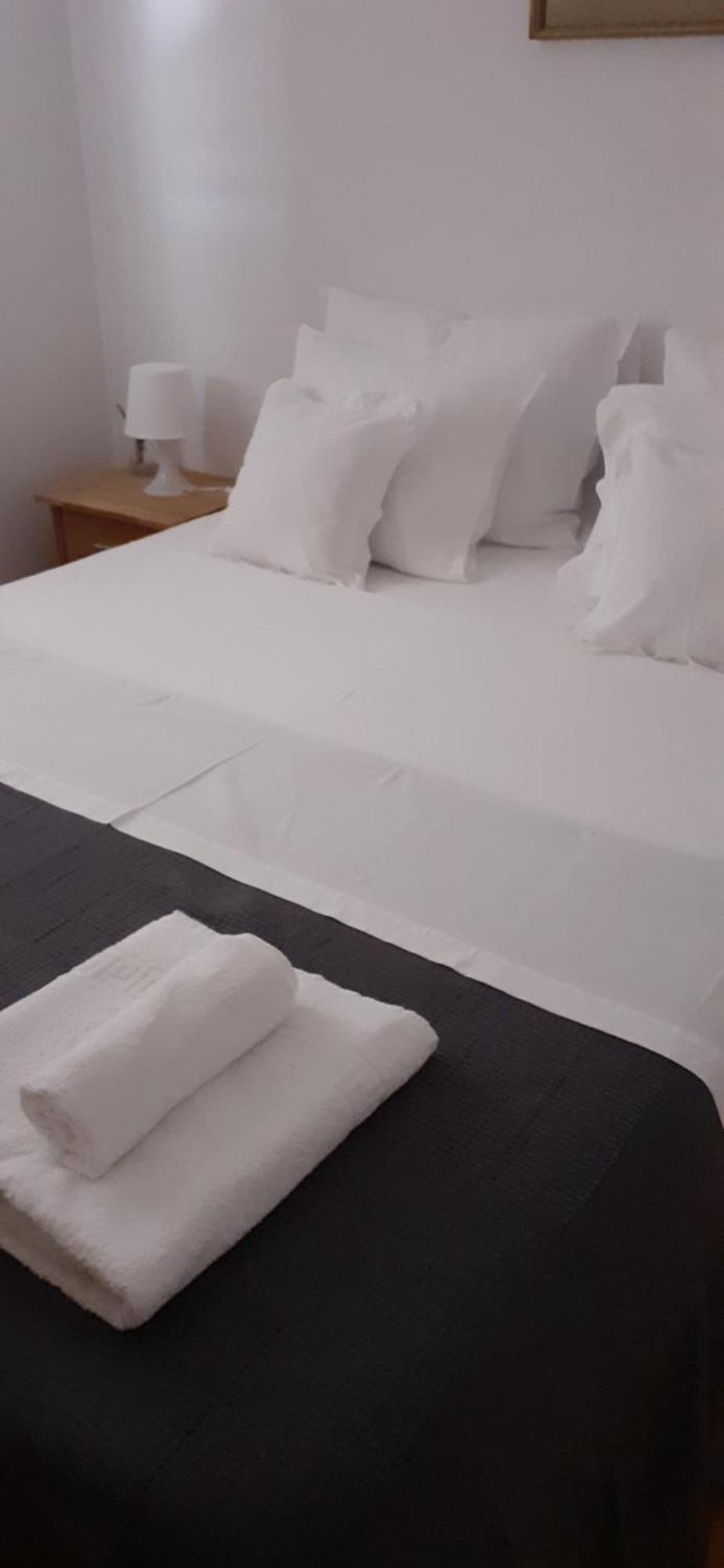 Apartman Mikola With Sea View Trogir Exterior foto
