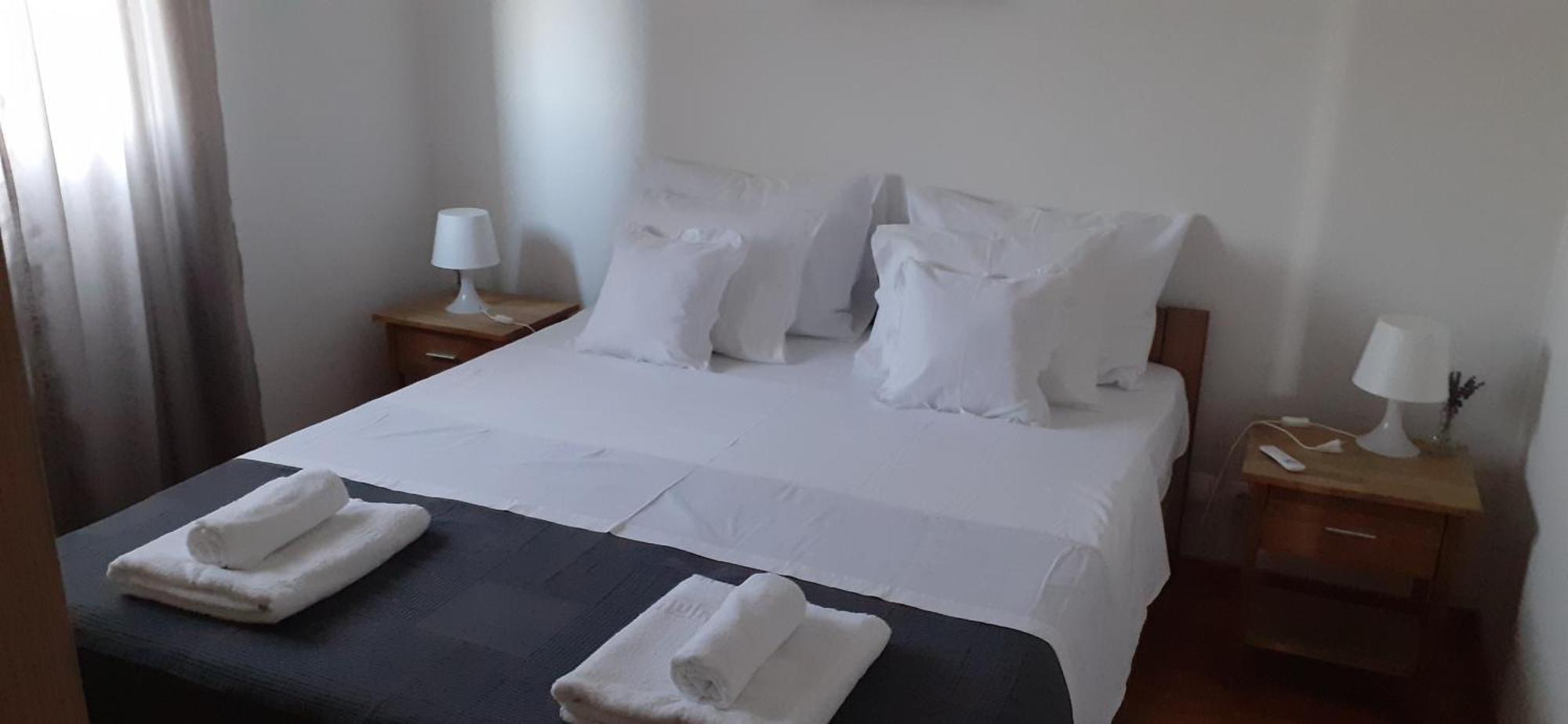 Apartman Mikola With Sea View Trogir Exterior foto
